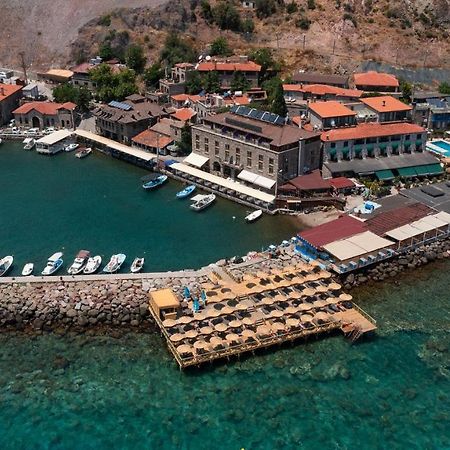 Assos Troy Port Hotel Bagian luar foto