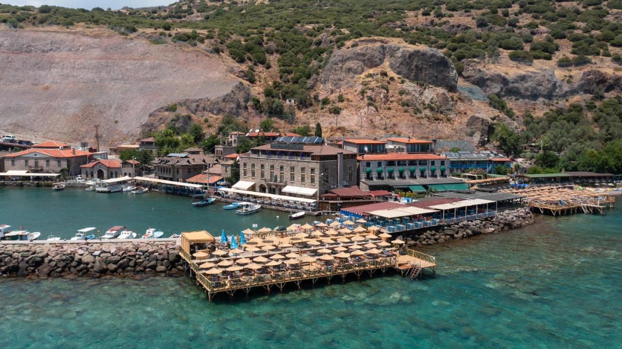 Assos Troy Port Hotel Bagian luar foto
